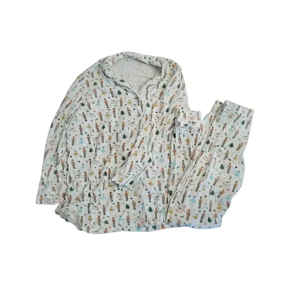 Bambi & Birdie Christmas Nutcracker Winter Cozy Made in Canada Size  M